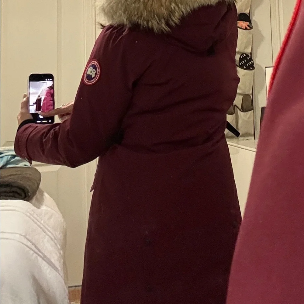 Canada Goose Women's Kensington Parka Size M Fusion Fit - Picture 7 of 15